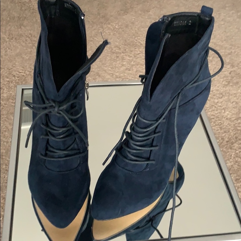 New Navy boots